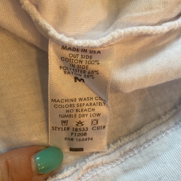 Americanable Sweatshirt Tee - Picture 5 of 6